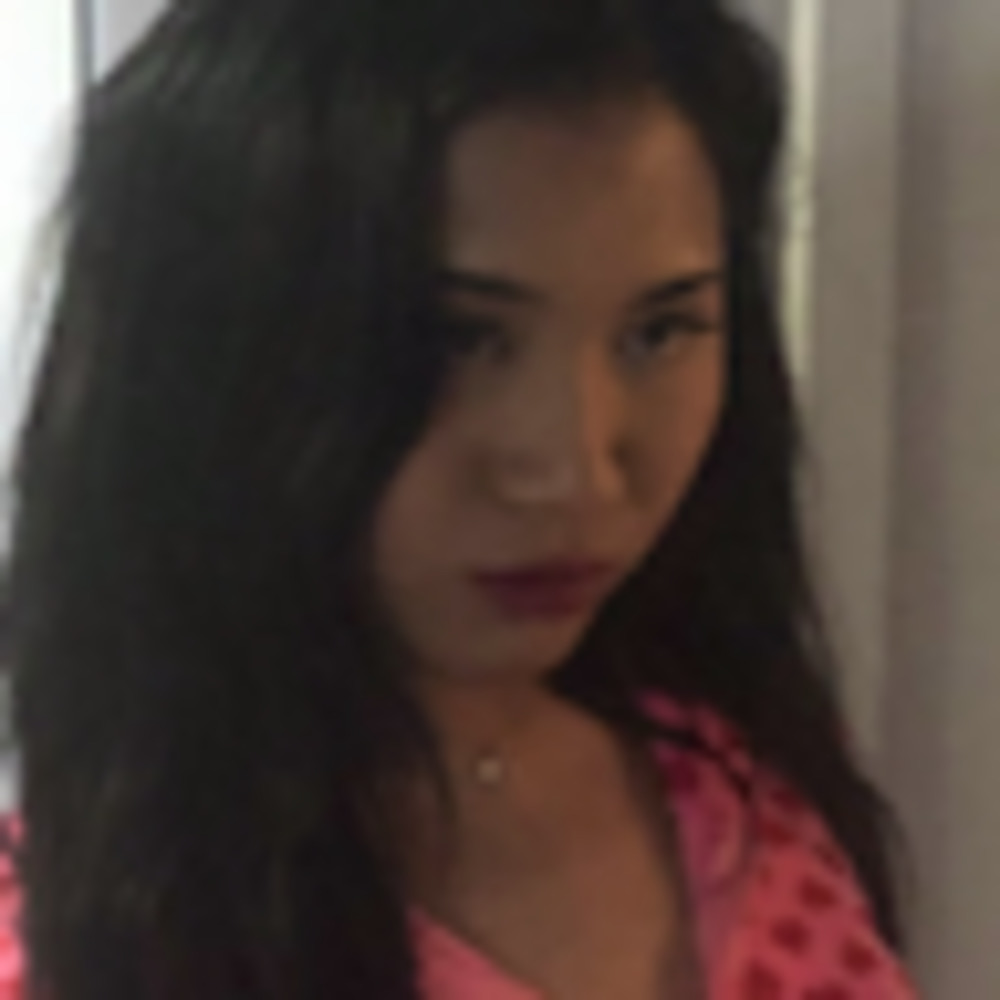 Meet your Posher, Elle
